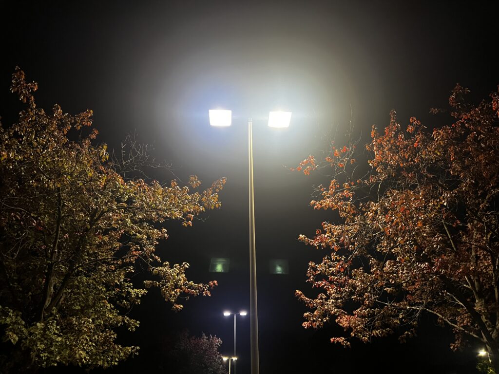 Brighter streetlights cut nighttime violence, but only for a while, study finds — Easton Real Estate news